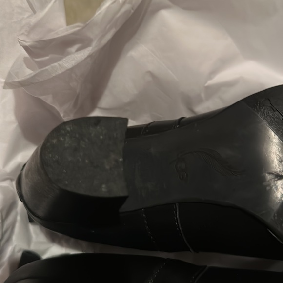 UGG boots-  black size 8 - Picture 9 of 9